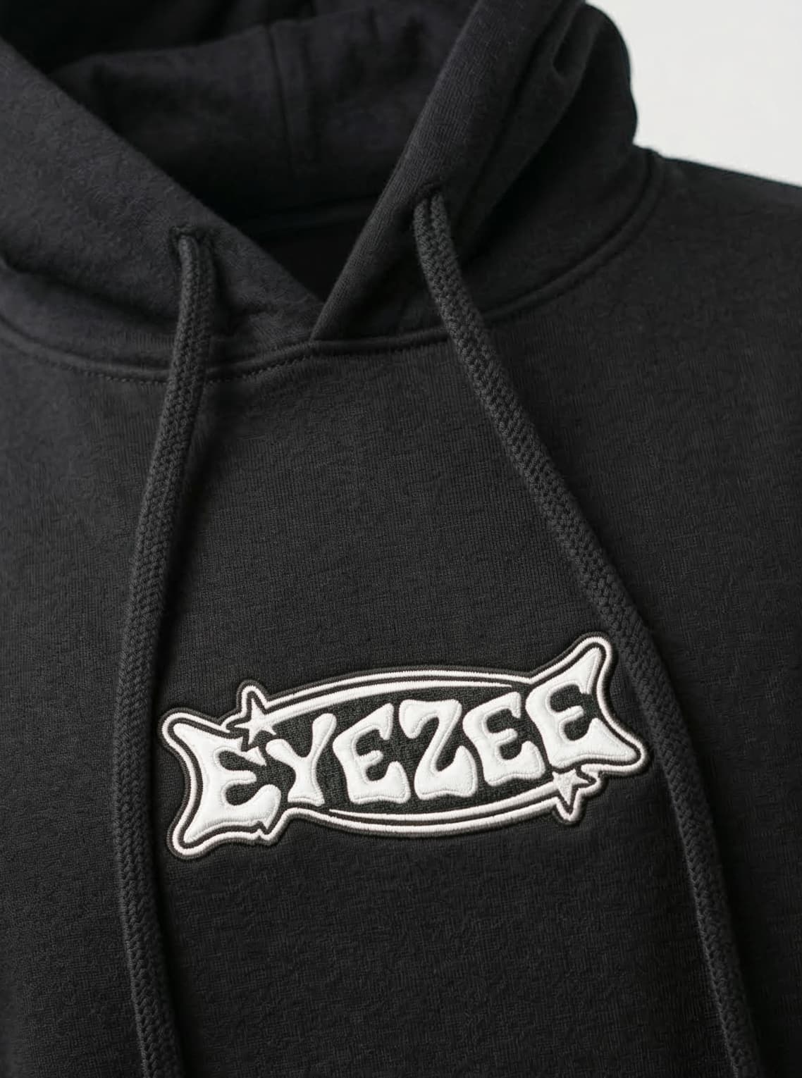 eyezee hoodie  4